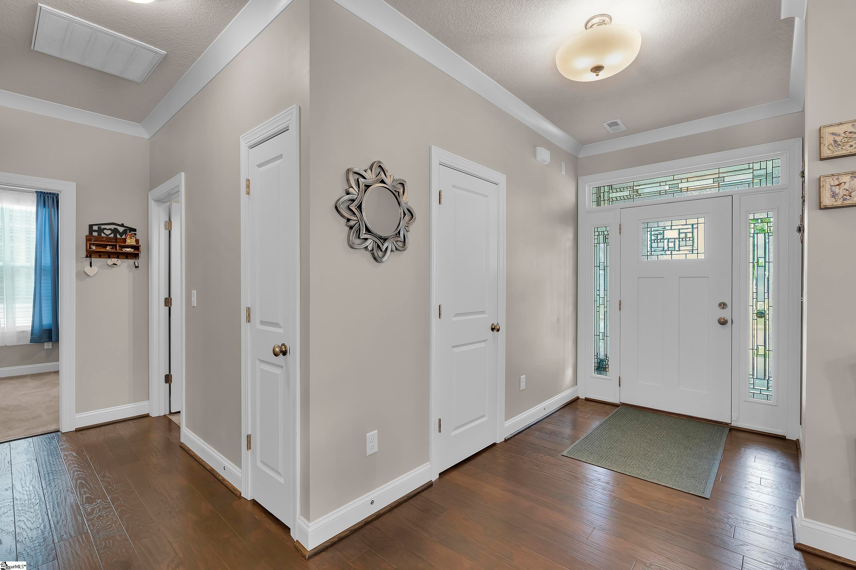 26 Golden Apple Trail