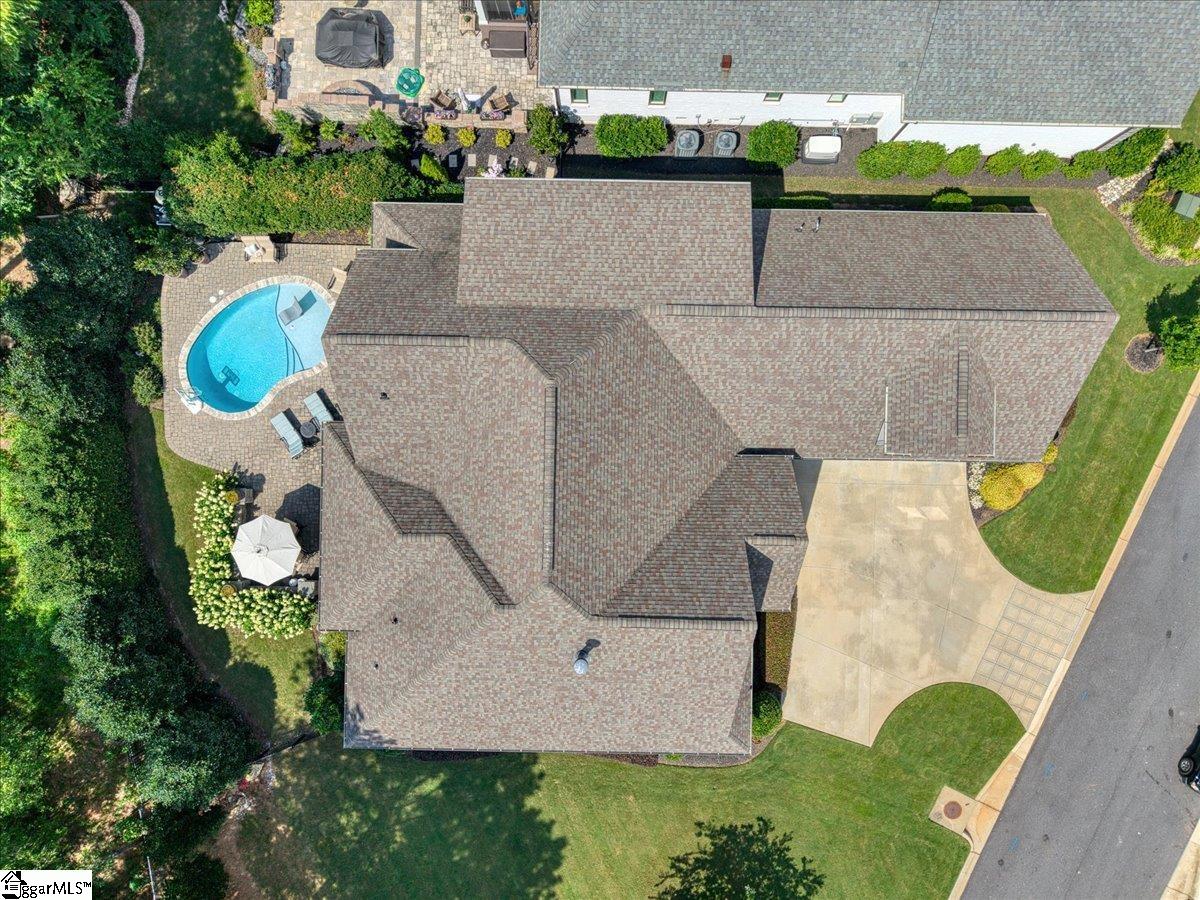 106 Chestnut Pond Lane