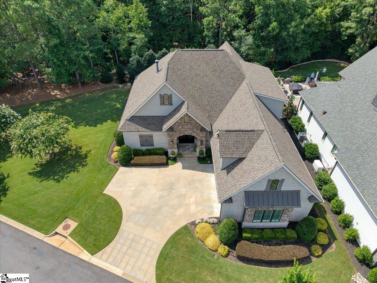106 Chestnut Pond Lane