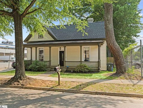 Photo of 117 Asbury Avenue, Greenville, SC 29601 (MLS # 1589564)