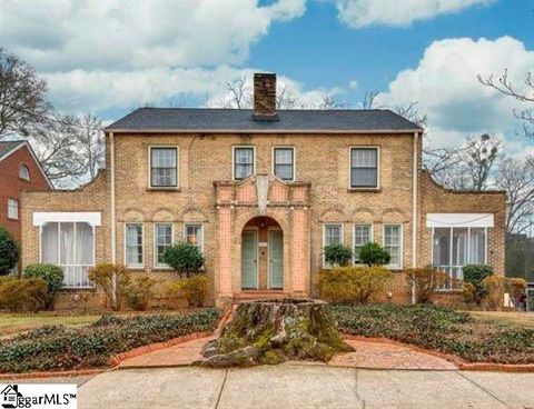 106 E Earle Street Greenville SC 29609