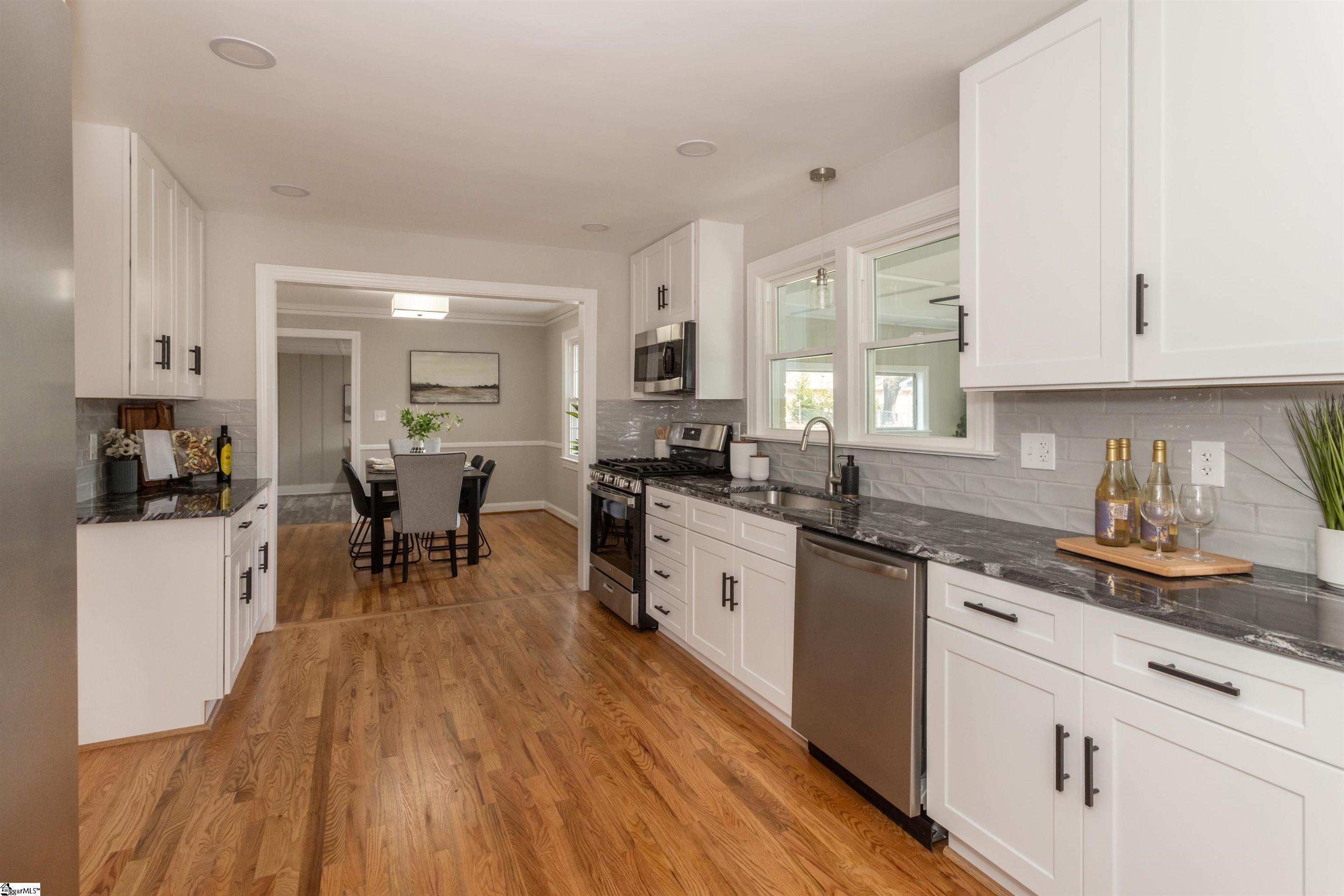 Greenville, South Carolina 29615, United States, 3 Bedrooms Bedrooms, ,2 BathroomsBathrooms,Residential,Active,76567