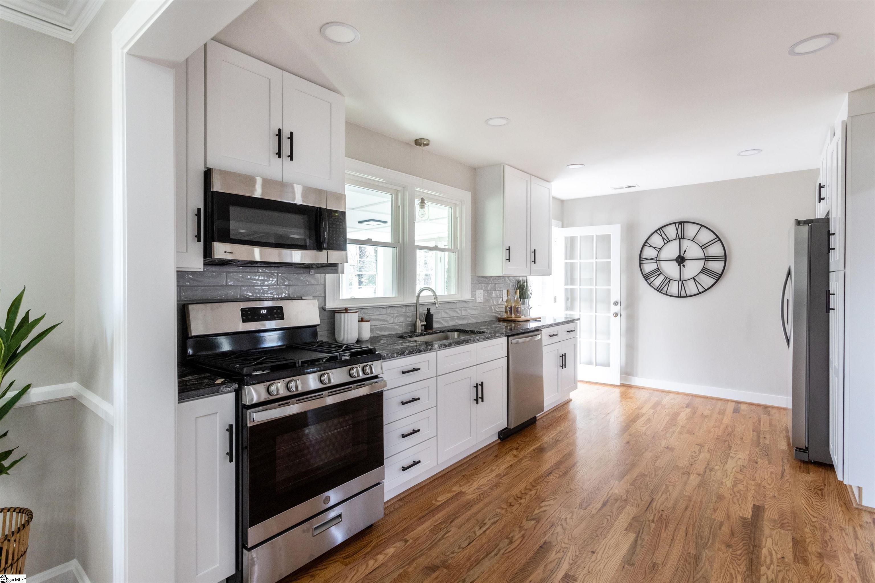 Greenville, South Carolina 29615, United States, 3 Bedrooms Bedrooms, ,2 BathroomsBathrooms,Residential,Active,76567