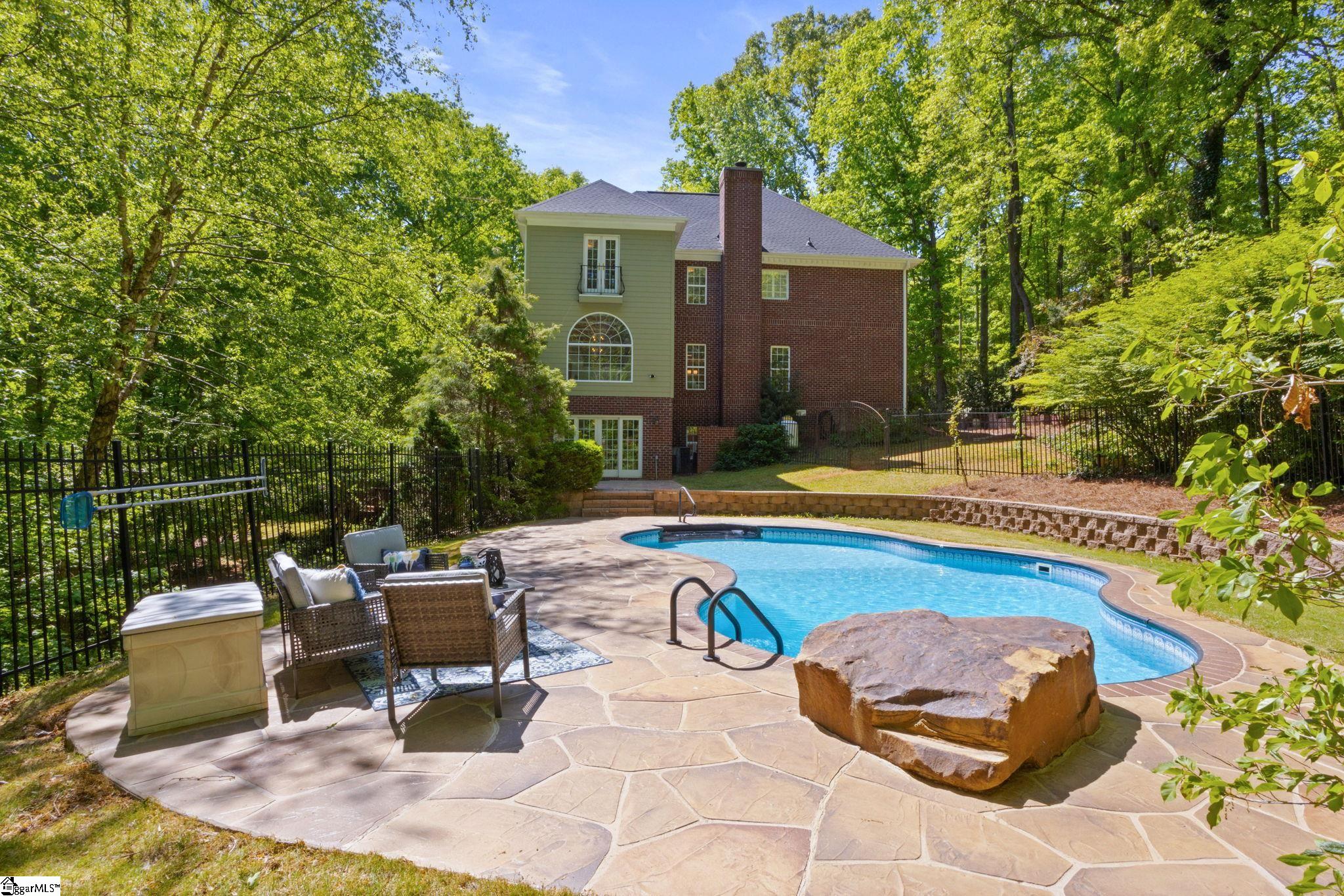 24 Hawk Nest Road