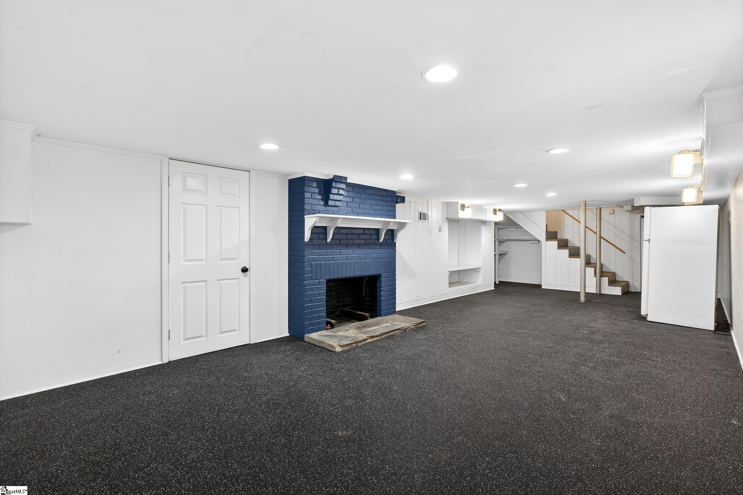 Greenville, South Carolina 29609, United States, 4 Bedrooms Bedrooms, ,2 BathroomsBathrooms,Residential,Active,252356