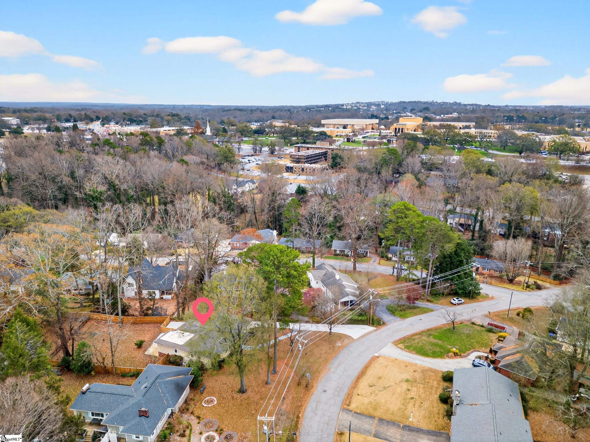 Greenville, South Carolina 29609, United States, 4 Bedrooms Bedrooms, ,2 BathroomsBathrooms,Residential,Active,252356