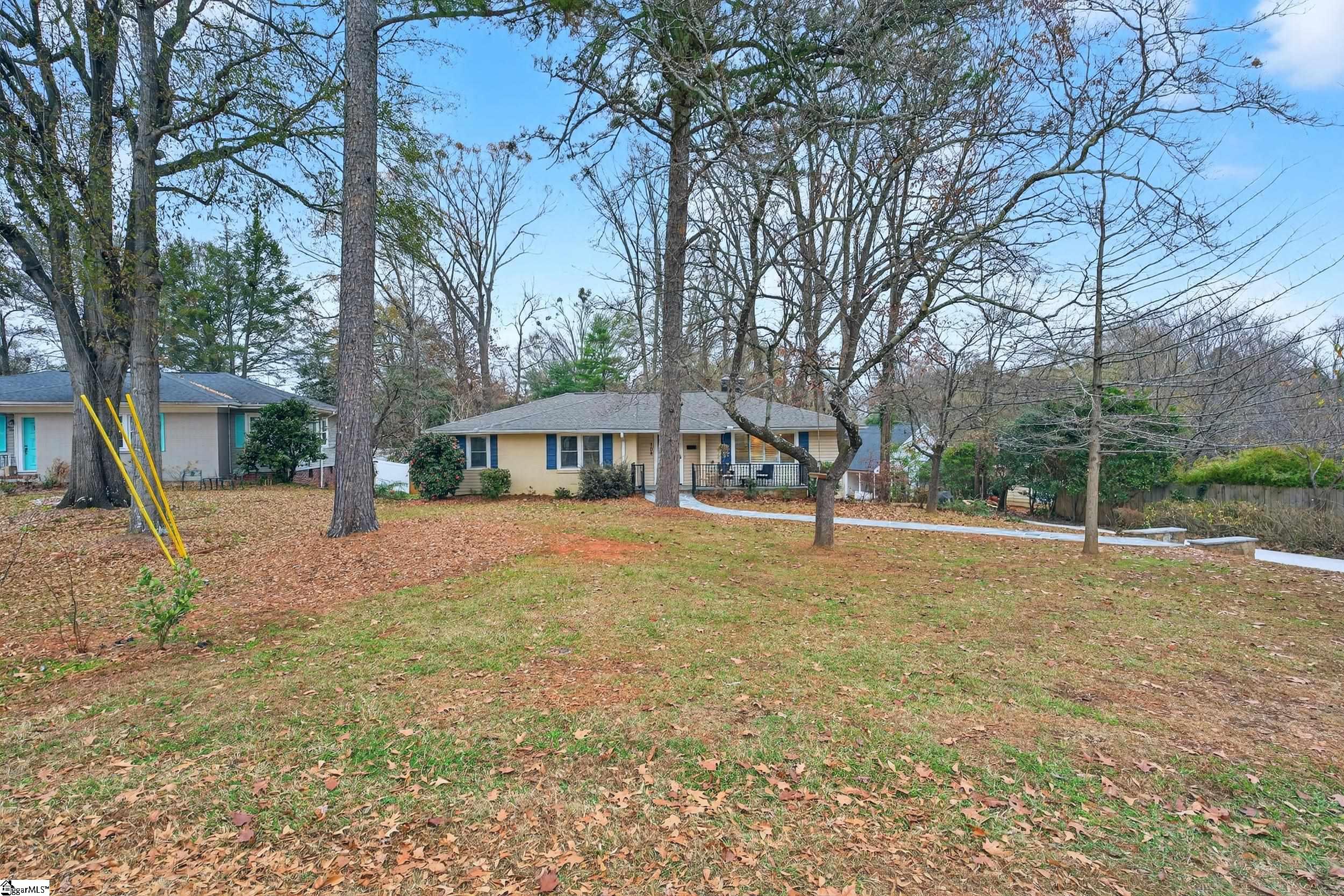 Greenville, South Carolina 29609, United States, 4 Bedrooms Bedrooms, ,2 BathroomsBathrooms,Residential,Active,252356
