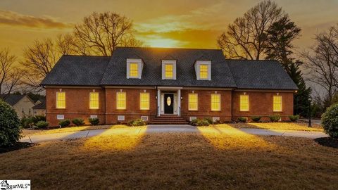 Photo of 108 Royal Troon Court, Greer, SC 29650 (MLS # 1576760)