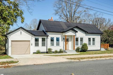 MLS: 1550342