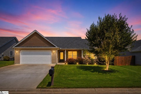 Photo of 253 Sleepy River Road, Simpsonville, SC 29681 (MLS # 1602323)