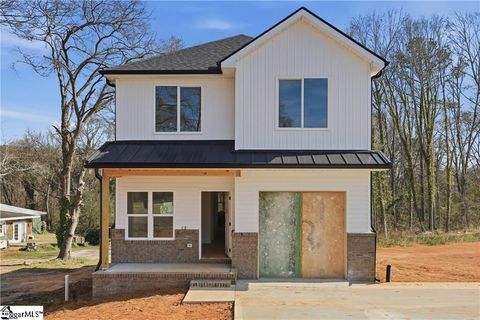 Photo of 356 Thompson Street, Pendleton, SC 29670 (MLS # 1584086)