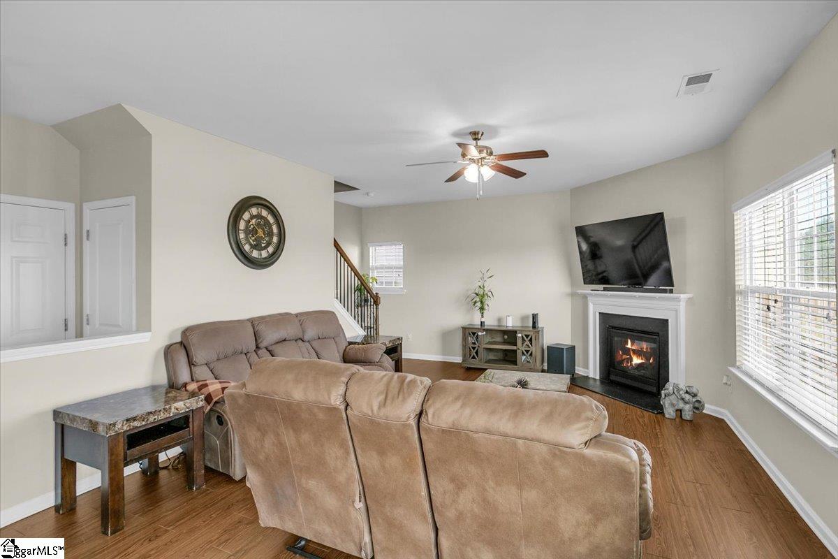 Greer, South Carolina 29651, United States, 4 Bedrooms Bedrooms, ,3 BathroomsBathrooms,Residential,Active,105044