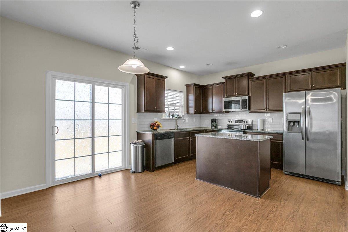 Greer, South Carolina 29651, United States, 4 Bedrooms Bedrooms, ,3 BathroomsBathrooms,Residential,Active,105044