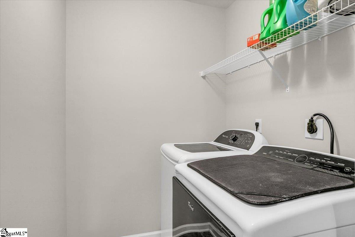 Greer, South Carolina 29651, United States, 4 Bedrooms Bedrooms, ,3 BathroomsBathrooms,Residential,Active,105044