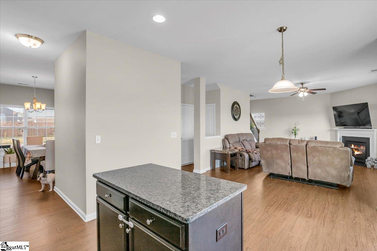 Greer, South Carolina 29651, United States, 4 Bedrooms Bedrooms, ,3 BathroomsBathrooms,Residential,Active,105044