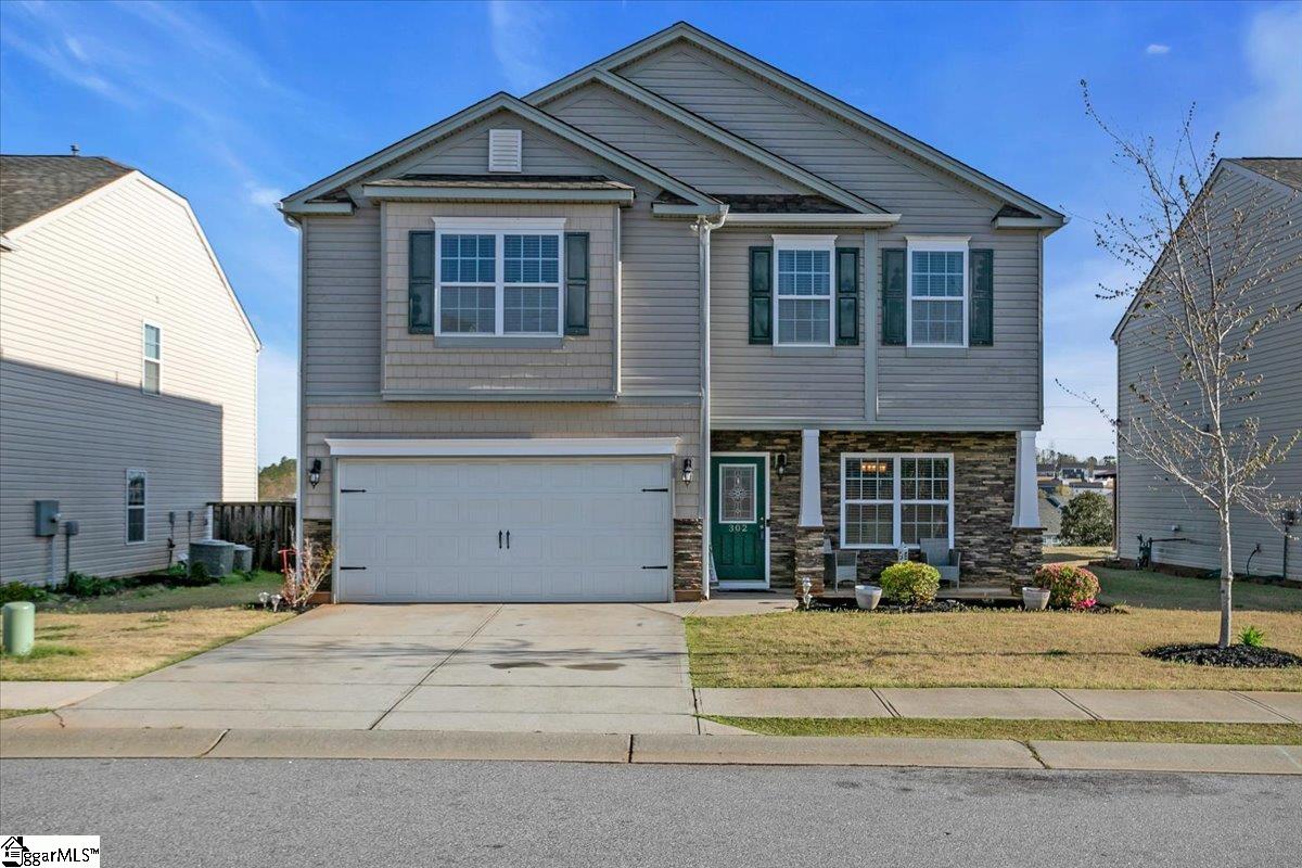 Greer, South Carolina 29651, United States, 4 Bedrooms Bedrooms, ,3 BathroomsBathrooms,Residential,Active,105044