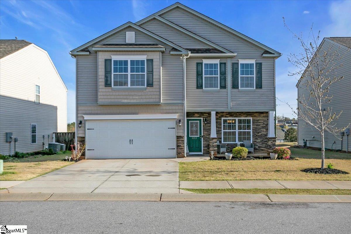 Greer, South Carolina 29651, United States, 4 Bedrooms Bedrooms, ,3 BathroomsBathrooms,Residential,Active,105044