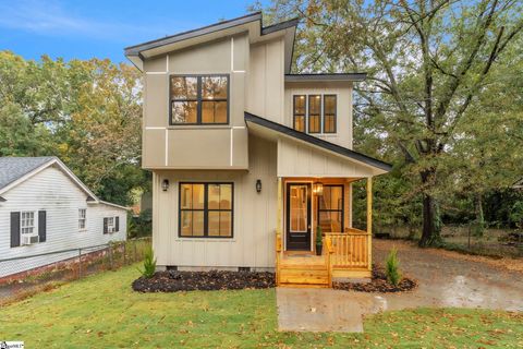 Photo of 218 Maco Terrace, Greenville, SC 29607 (MLS # 1573633)