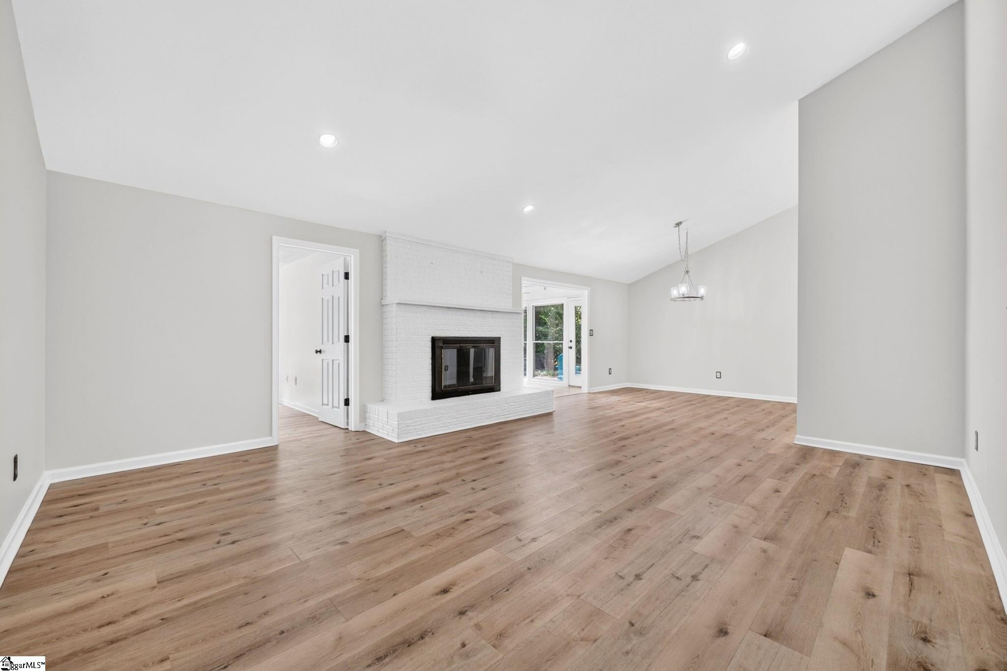 17 Woodharbor Drive