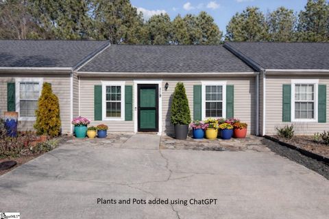 Photo of 119 Sydney Court, Anderson, SC 29621 (MLS # 1587569)