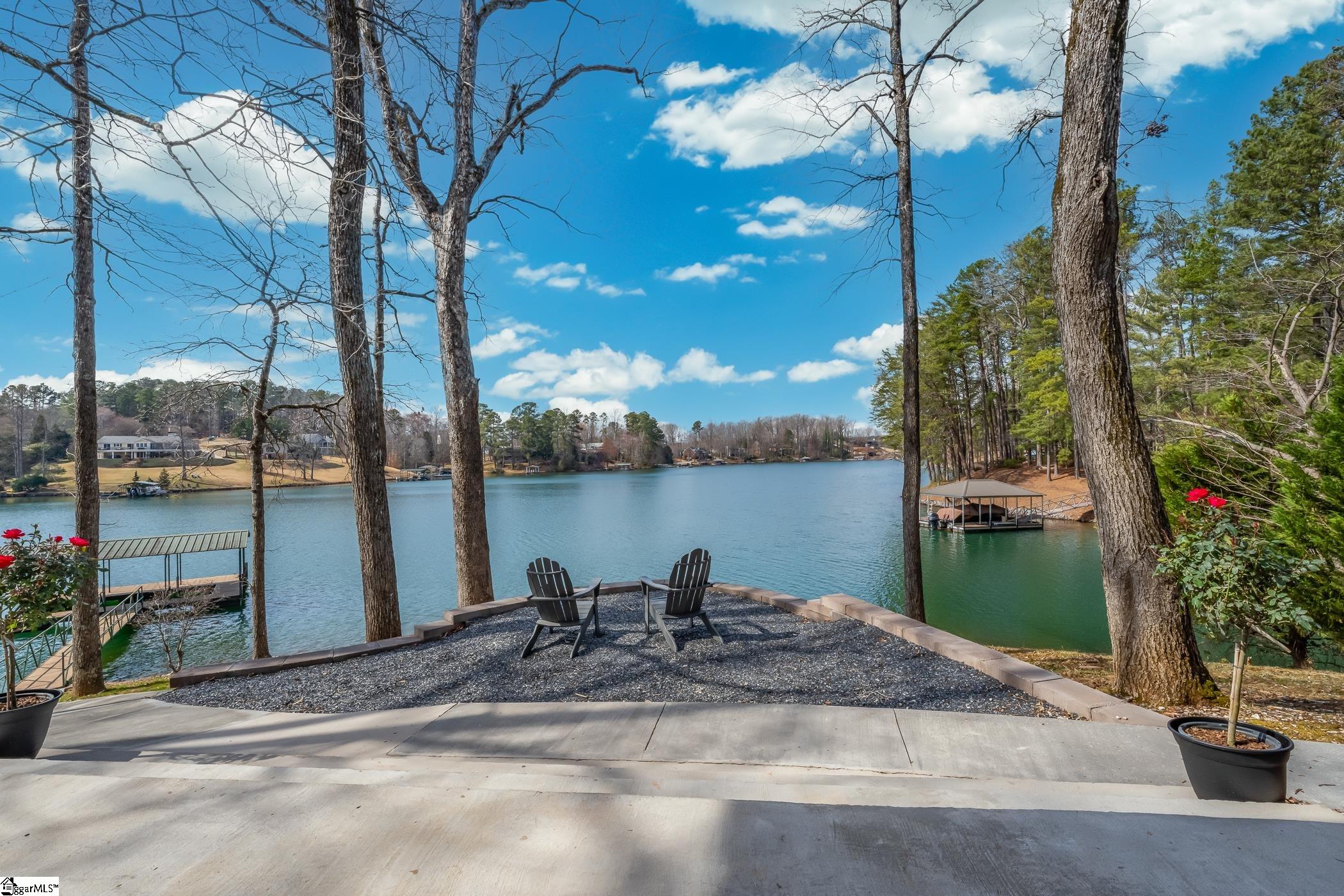 319 Harbor Drive