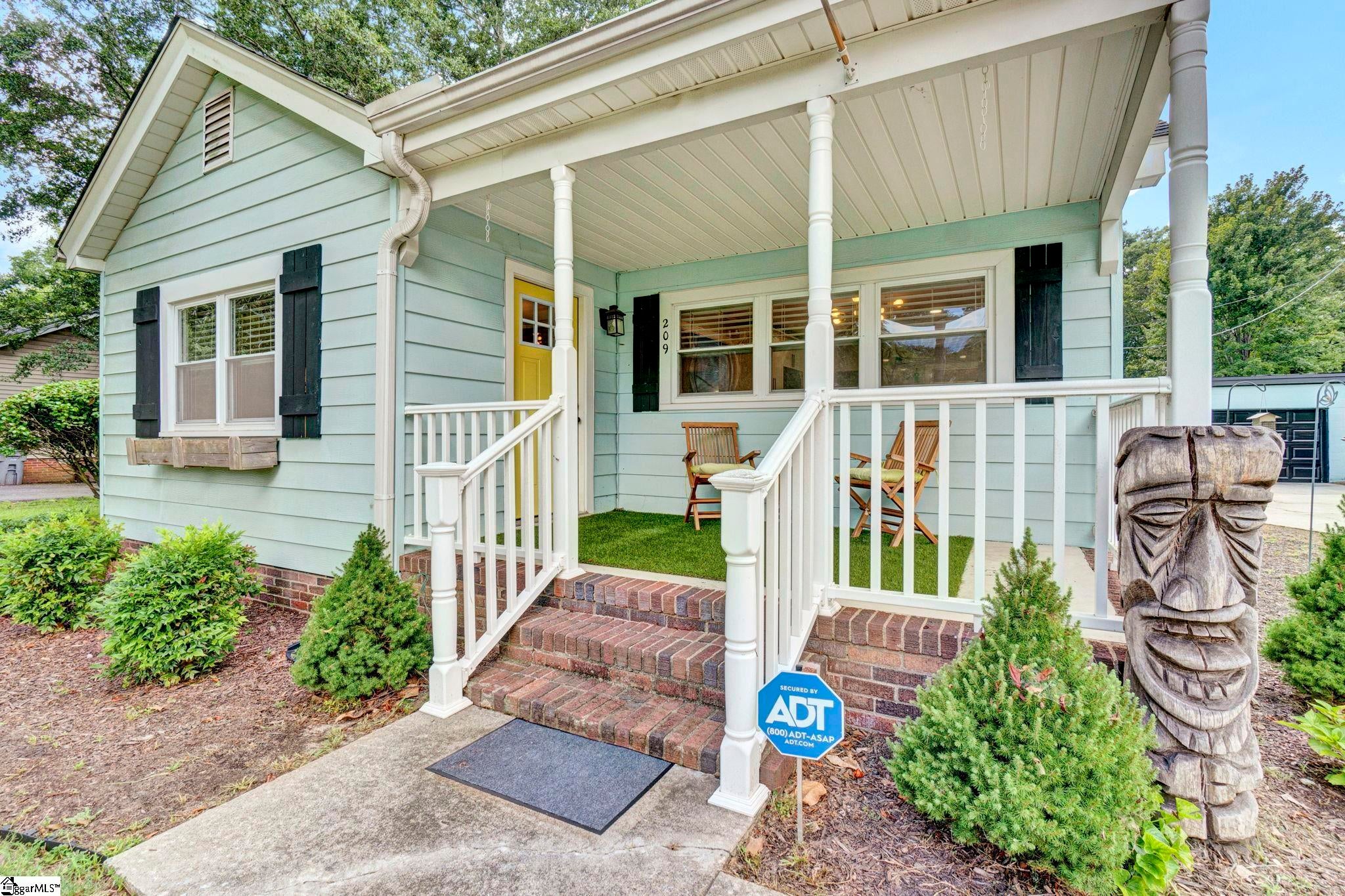 209 Donnan Road