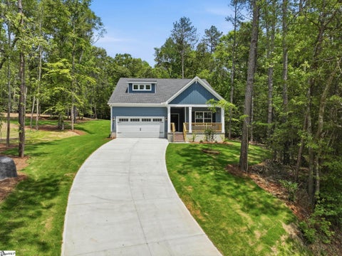 Photo of 1502 Shirley Drive, Anderson, SC 29621 (MLS # 1603959)
