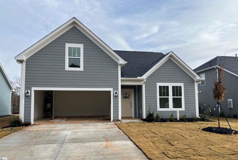 Photo of 120 Beaverdam Creek Drive, Anderson, SC 29621 (MLS # 1576612)