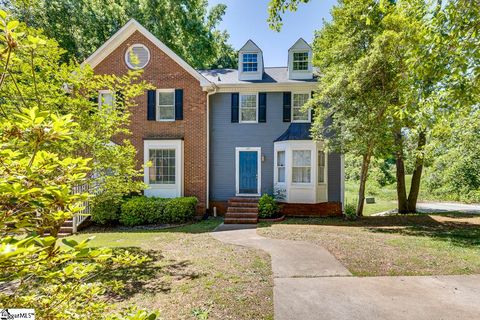 Photo of 227 Emerald Way, Spartanburg, SC 29302 (MLS # 1591963)