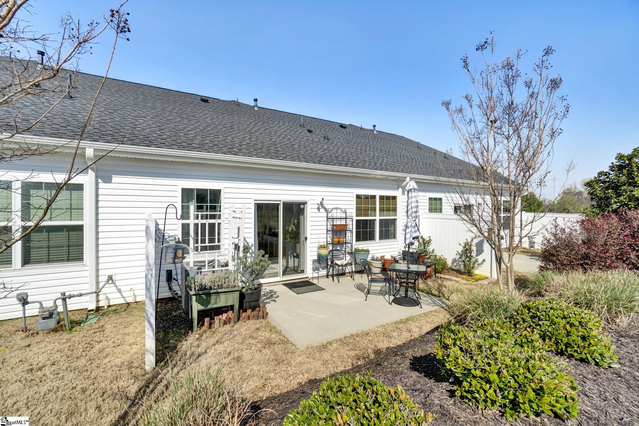 Greer, South Carolina 29651, United States, 3 Bedrooms Bedrooms, ,3 BathroomsBathrooms,Residential,Active,96509