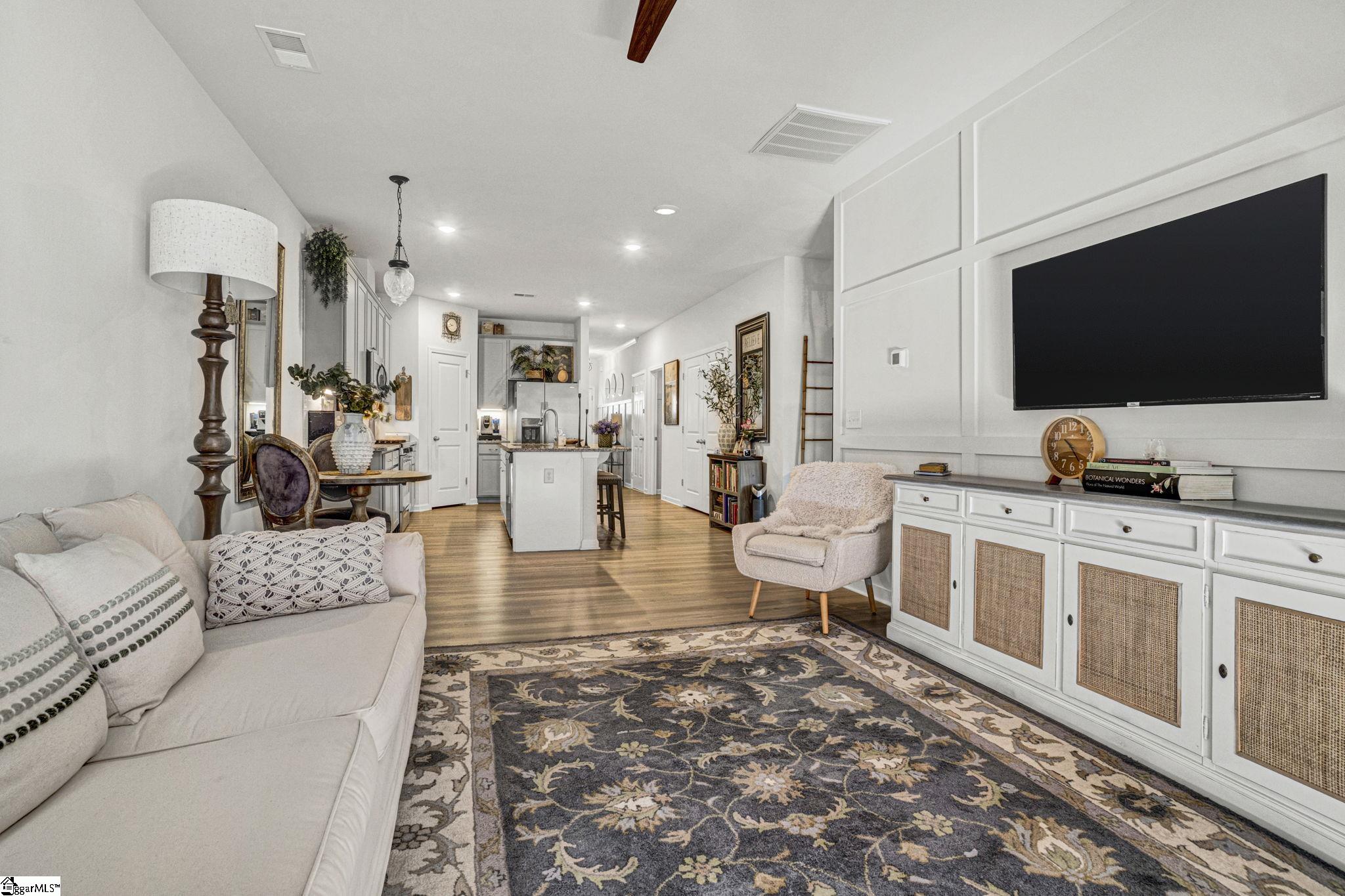 Greer, South Carolina 29651, United States, 3 Bedrooms Bedrooms, ,3 BathroomsBathrooms,Residential,Active,96509