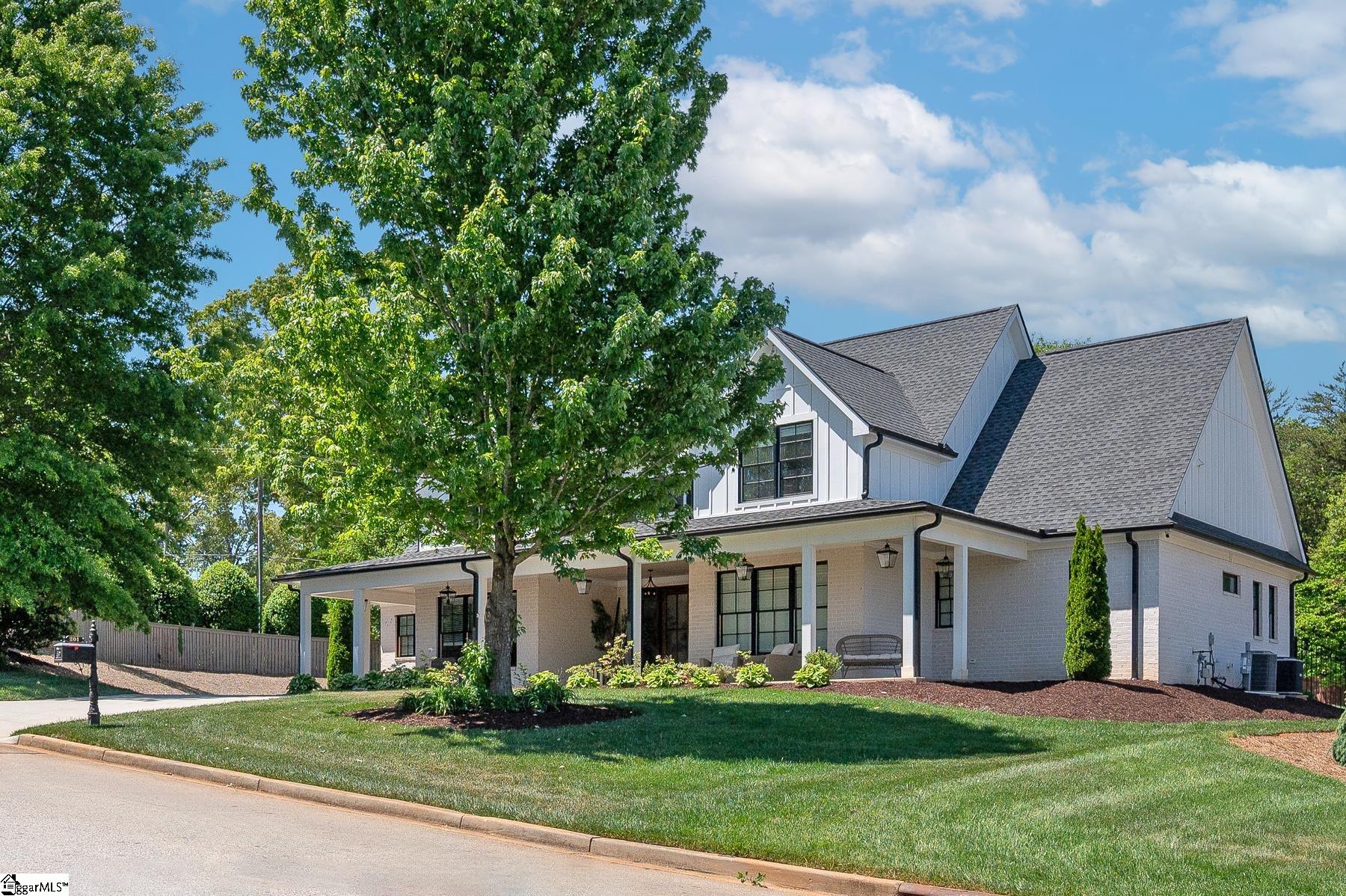 201 Stillwaters Bay Drive