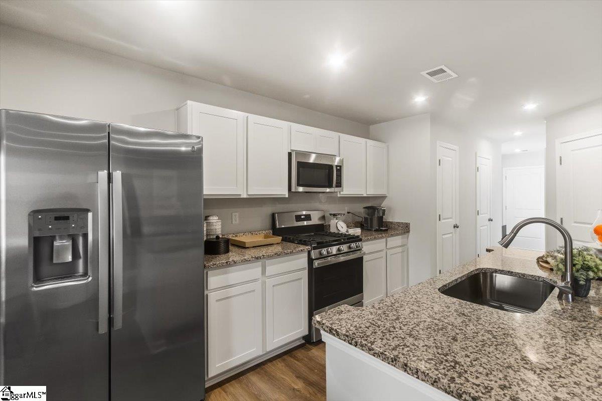 1421 Chesapeake Lane
