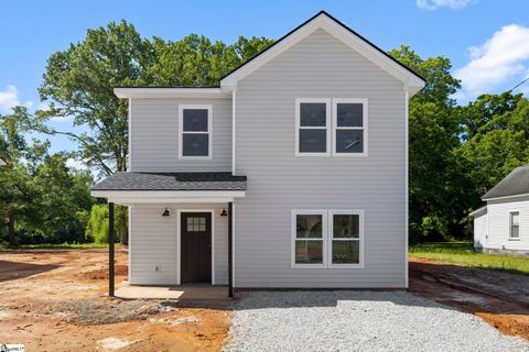 Photo of 704 Laurel Street, Honea Path, SC 29654 (MLS # 1594002)