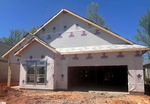 Photo of 608 Elexa Court, Greer, SC 29650 (MLS # 1588874)