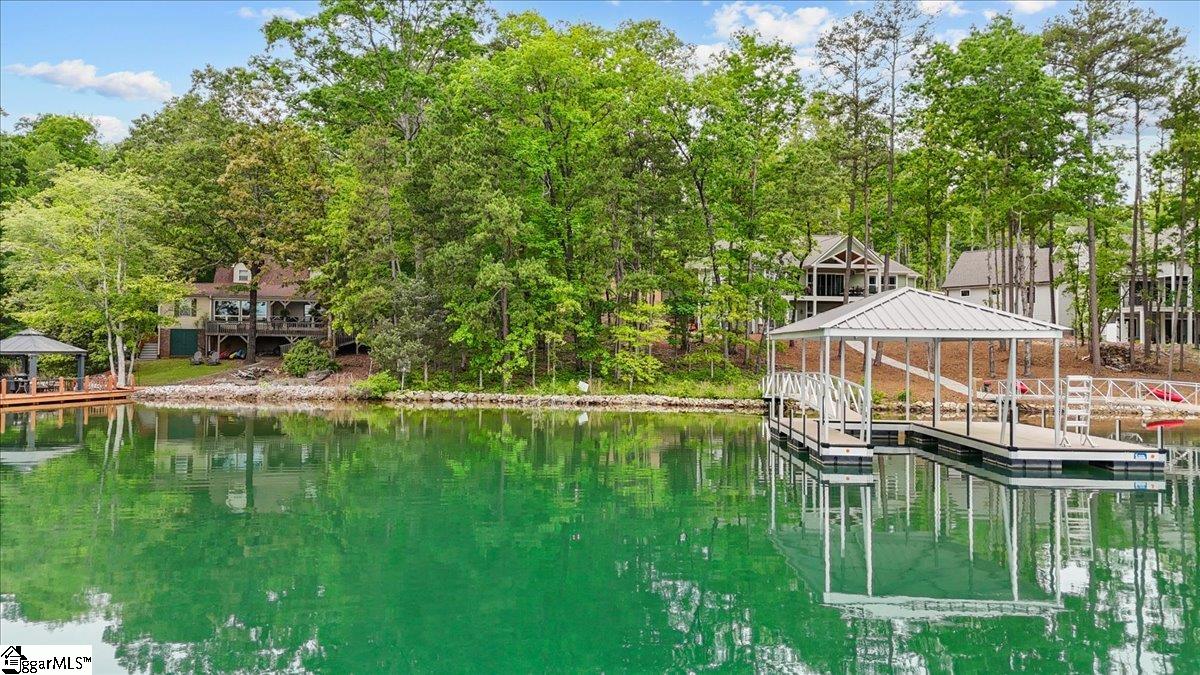608 Bark Shed Trail