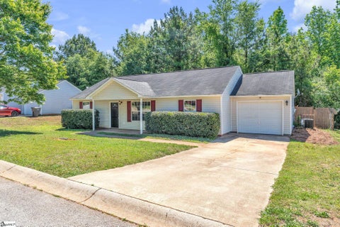 Photo of 22 Backwater Way, Greenville, SC 29611 (MLS # 1592026)