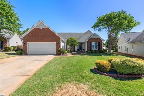 Photo of 10 Kentucky Derby Court, Greenville, SC 29607 (MLS # 1589036)