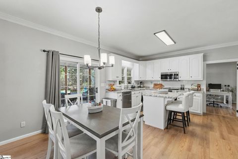 Tiny photo for 4 Atchison Way, Simpsonville, SC 29680 (MLS # 1584399)