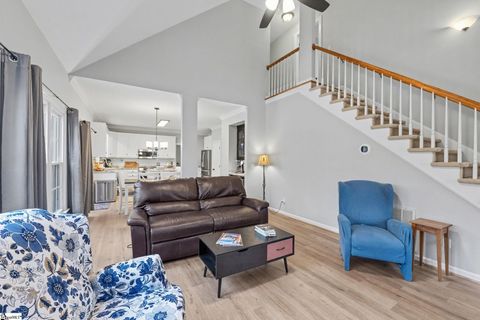 Tiny photo for 4 Atchison Way, Simpsonville, SC 29680 (MLS # 1584399)