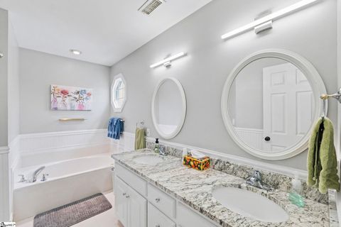 Tiny photo for 4 Atchison Way, Simpsonville, SC 29680 (MLS # 1584399)