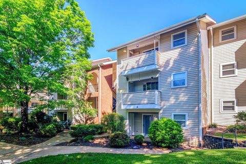 Photo of 2601 Duncan Chapel Road Unit A-301, Greenville, SC 29617 (MLS # 1586108)