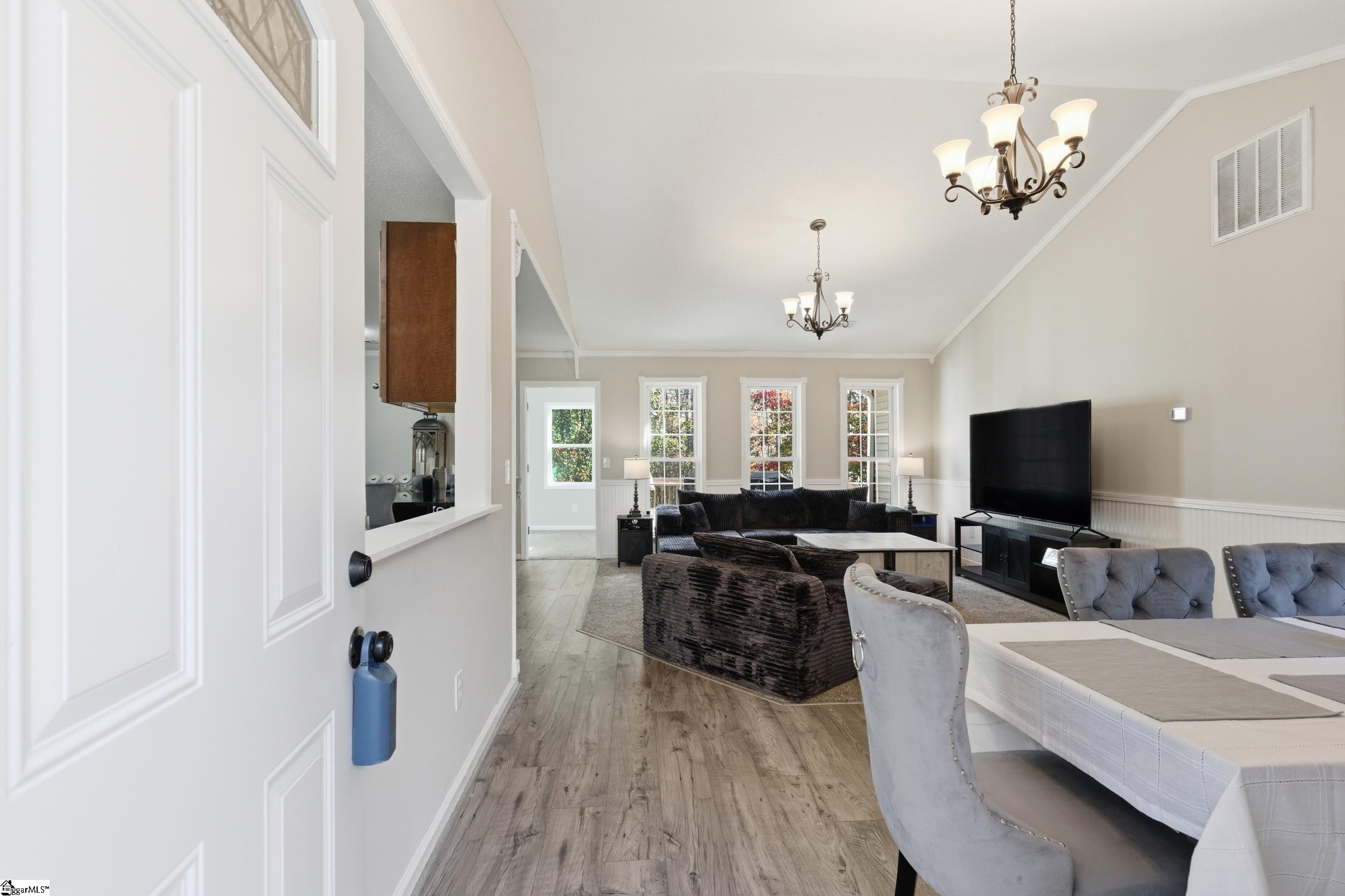 284 Huntington Drive