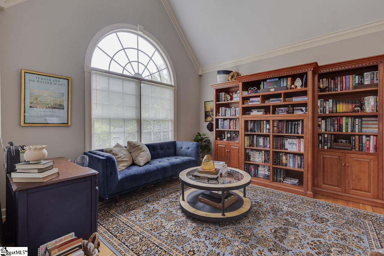 106 Pebble Creek Way