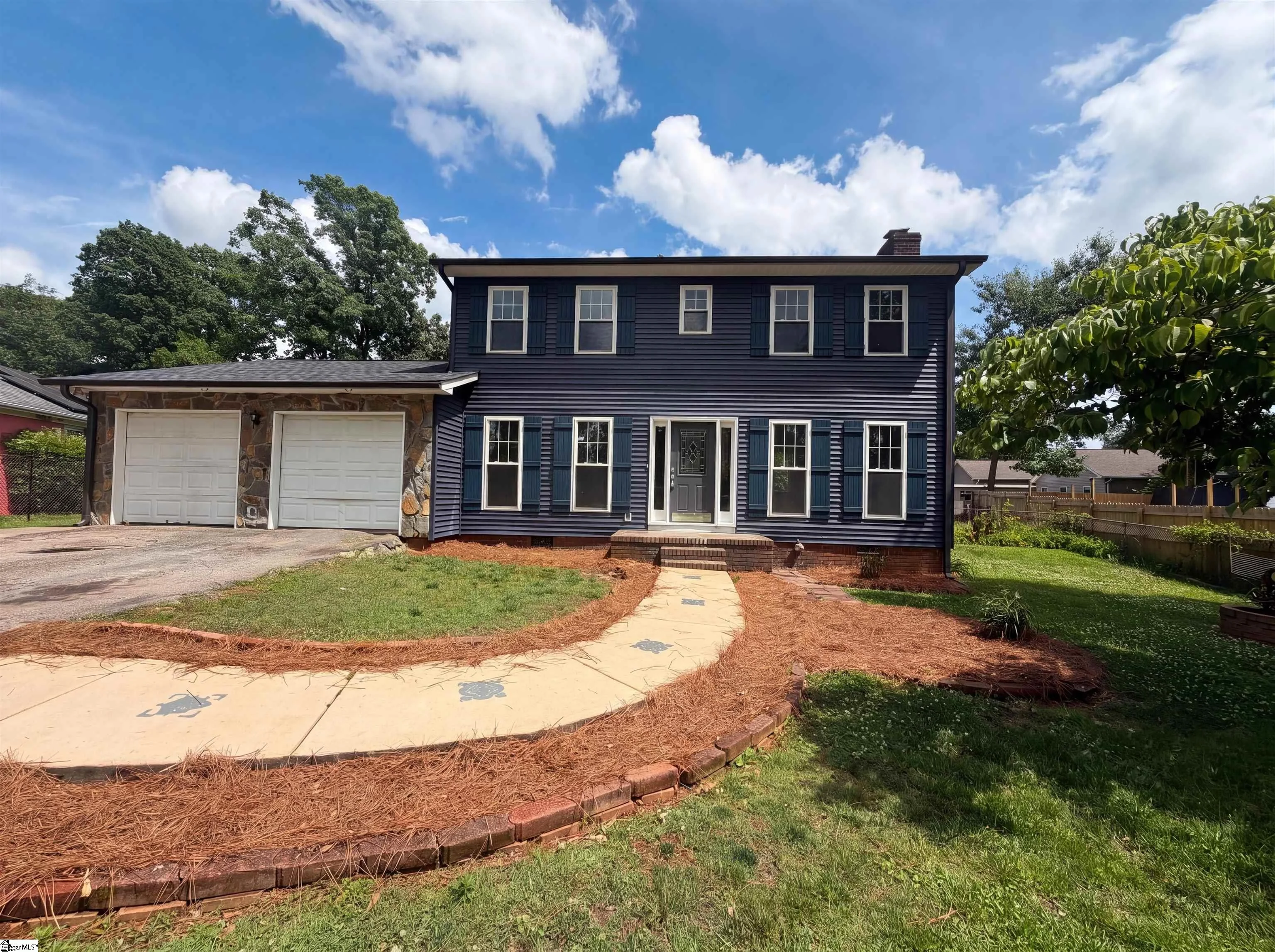4 Willowood Drive