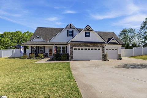 Photo of 404 Josie Way, Boiling Springs, SC 29316 (MLS # 1588056)