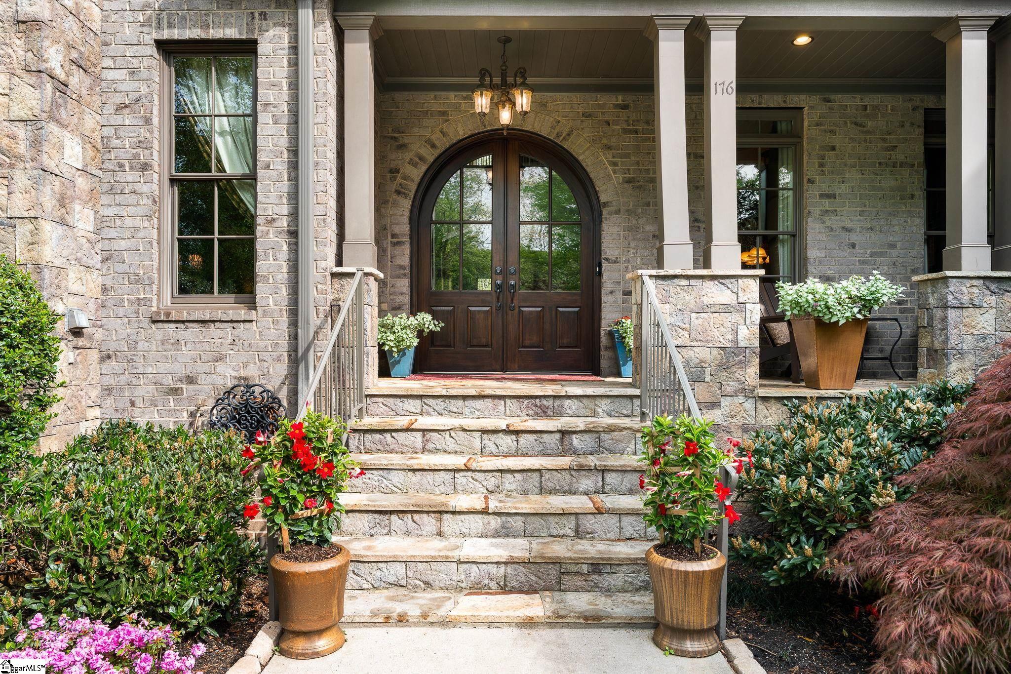 176 Reserve Drive