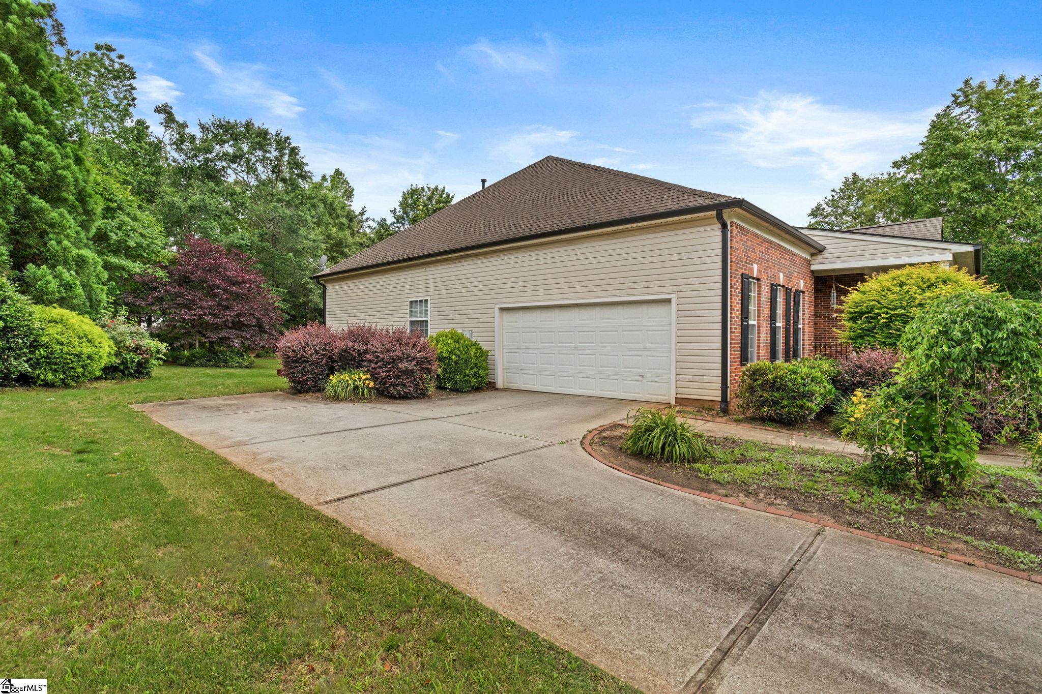 27 Grossmont Drive