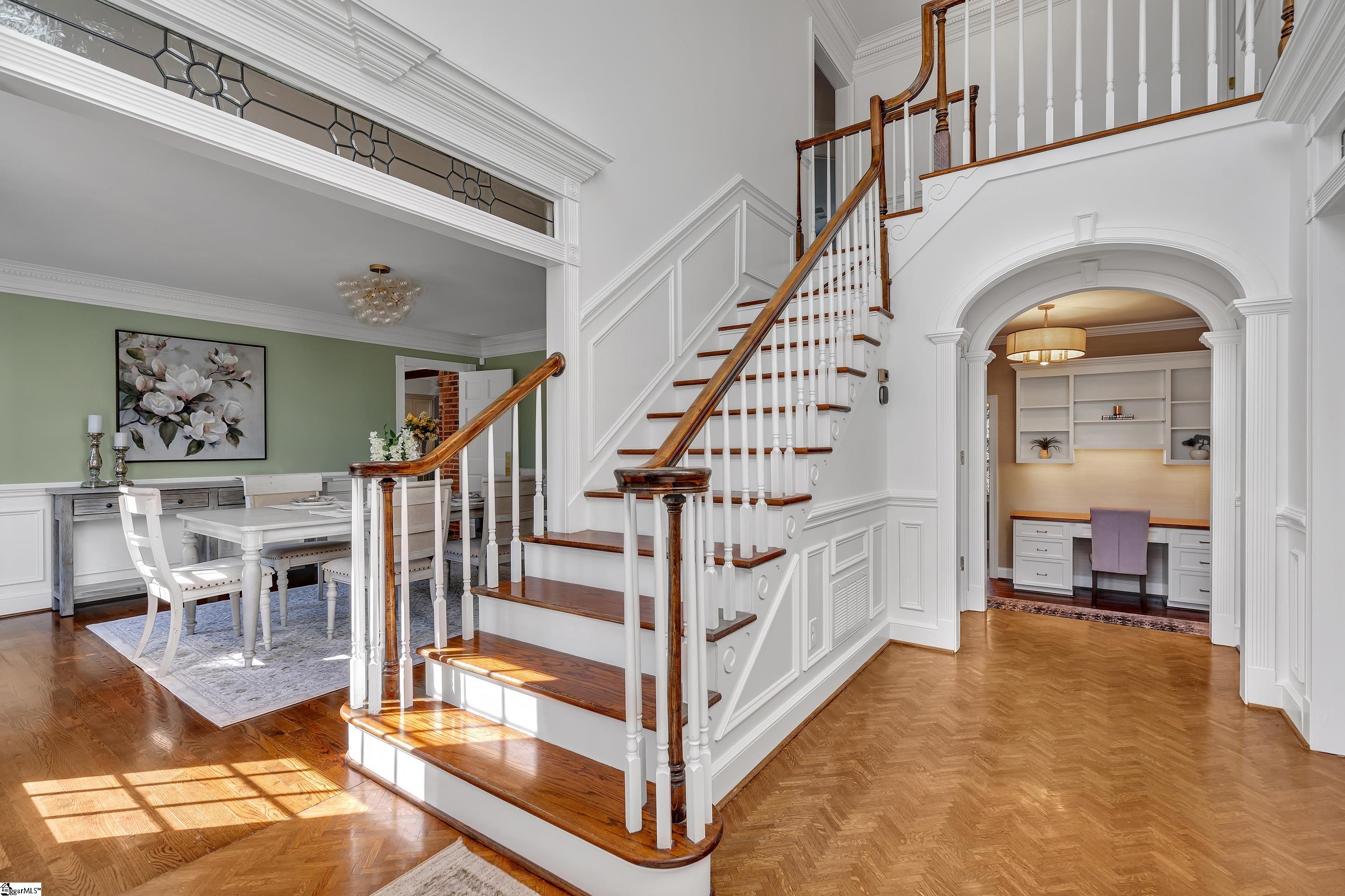 100 Holbrook Trail