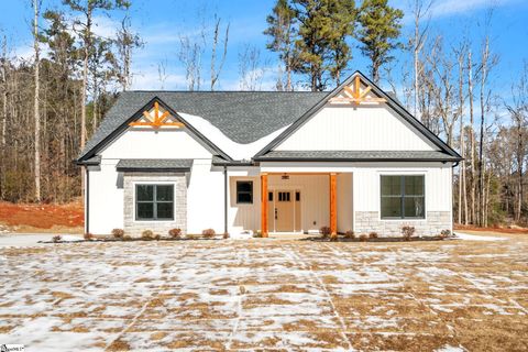 Photo of 223 Maycaw Drive, Easley, SC 29642 (MLS # 1580475)